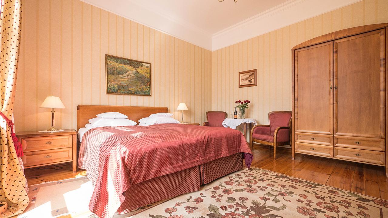 Hotel Villa Romantica ชกลาร์สกา ปอเรมบา ภายนอก รูปภาพ