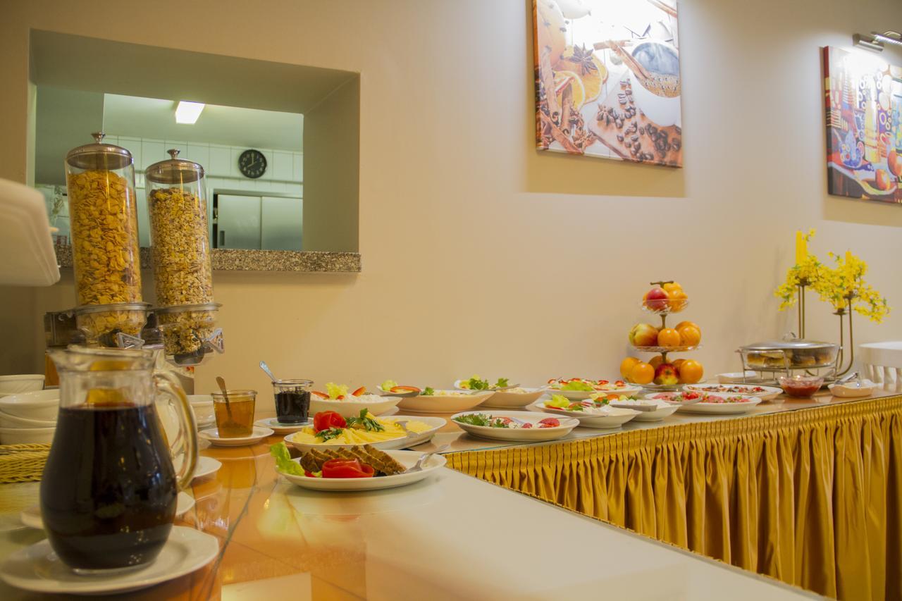 Hotel Villa Romantica ชกลาร์สกา ปอเรมบา ภายนอก รูปภาพ